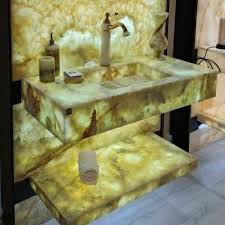 مقایسه روشویی سنگی مرمر